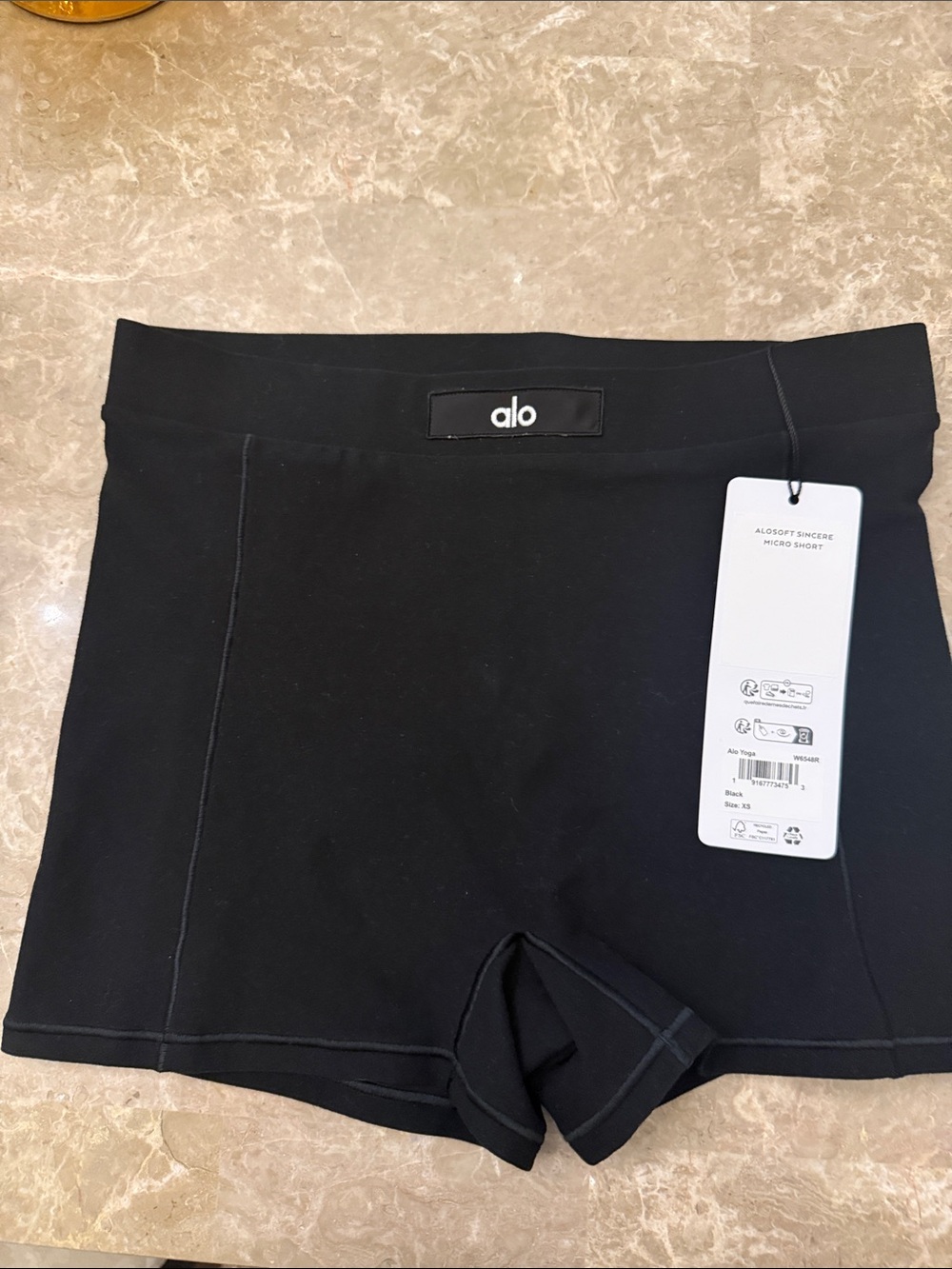 ALO yoga alosoft sincere micro short - Picture 3 of 4